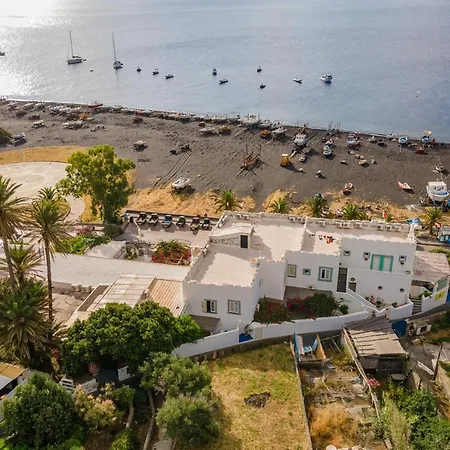 Ossidiana Center Stromboli