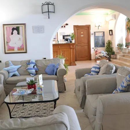 Hotel Ossidiana Center 3*