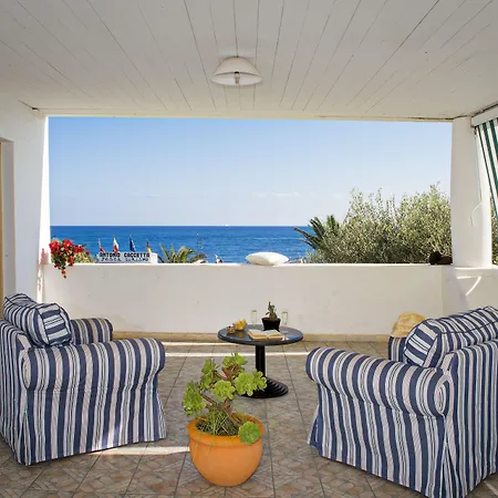 Ossidiana Center Hotel 3*