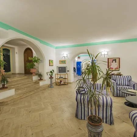 Hotel Ossidiana Center 3*