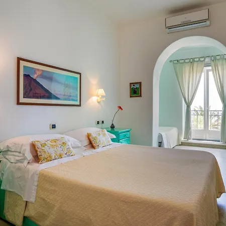 酒店 Ossidiana Center 3*