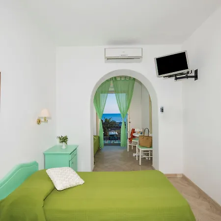 Ossidiana Center 酒店 3*