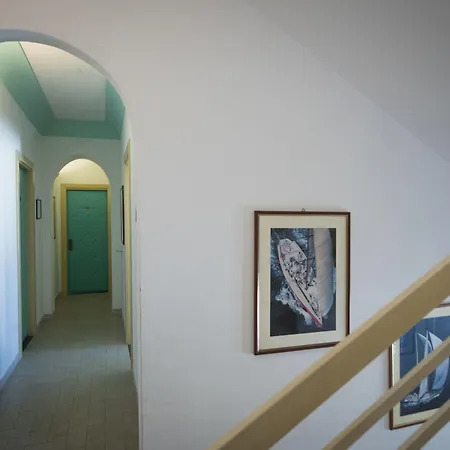 Ossidiana Center 酒店 3*