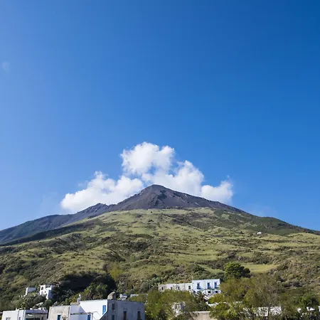 Ossidiana Center 酒店 斯特龙博利